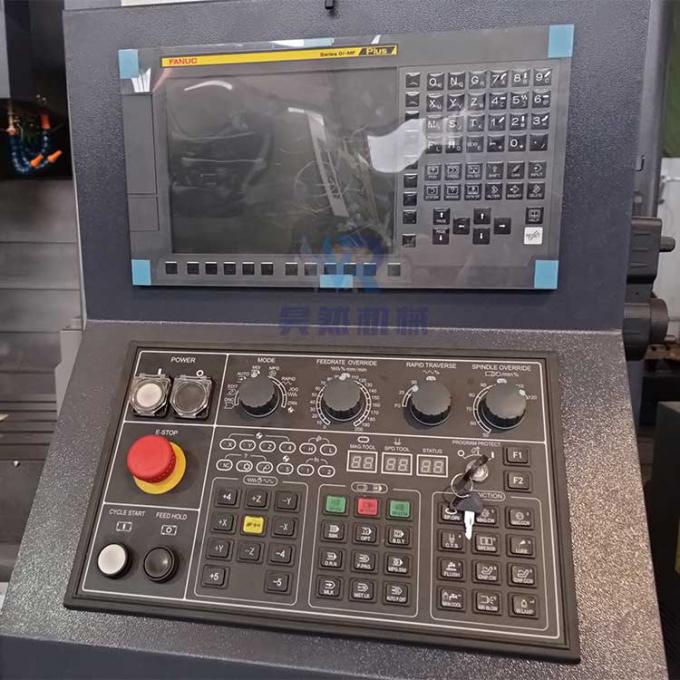 Μικρό VMC640 CNC τετραάξιο κατακόρυφο κέντρο επεξεργασίας μηχανή 4