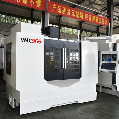 Fanuc CNC VMC μηχανή 3 επεξεργαμένος στη μηχανή κέντρο Vmc966 άξονα με τον άξονα Bt40