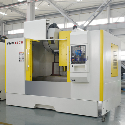 Μέταλλο VMC CNC κάθετοι κατασκευαστές VMC1370 επεξεργαμένος στη μηχανή κέντρου μηχανών άλεσης