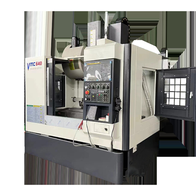 Μικρό VMC640 CNC τετραάξιο κατακόρυφο κέντρο επεξεργασίας μηχανή