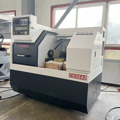 CK0640 Μηχανή κοπής γραμμωτήρα CNC Αυτοματοποιημένο επίπεδο κρεβάτι οριζόντιο γραμμωτήρα