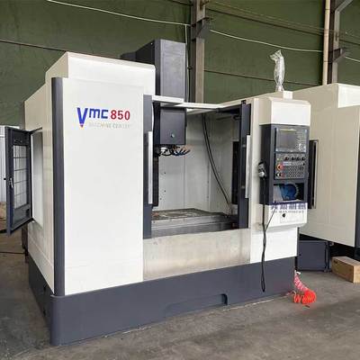 VMC850s 4 άξονας VMC κάθετοι CNC μηχανών οριζόντιοι κατασκευαστές επεξεργαμένος στη μηχανή κέντρου